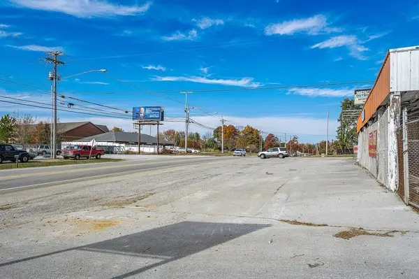 1470 S Jefferson Ave, Cookeville, TN 38506