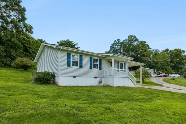 14 Morris Ln, Pleasant Shade, TN 37145