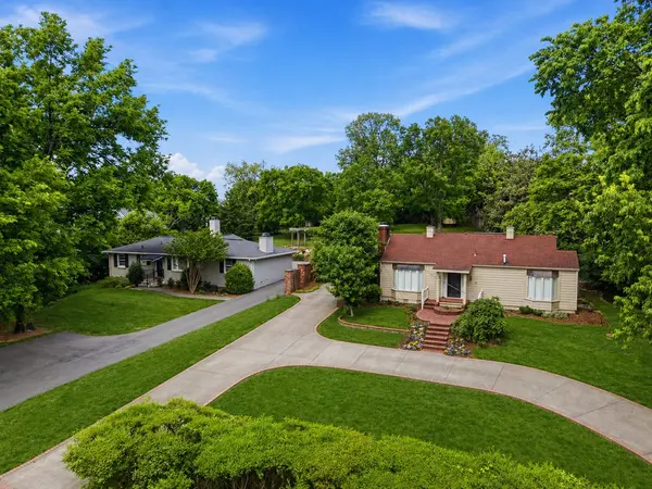 116 Bellevue Dr #S, Nashville, TN 37205