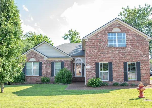8300 Trading Post Ct, Nashville, TN 37221