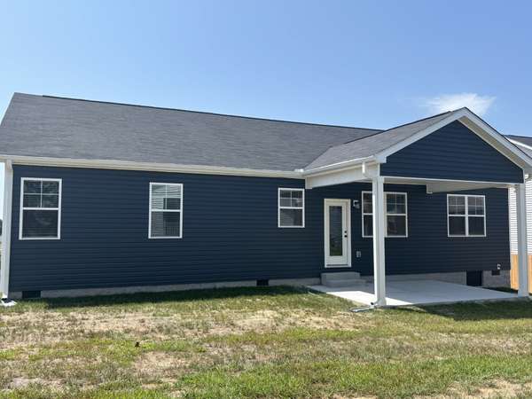 262 Stoneview Drive, Crossville, TN 38571