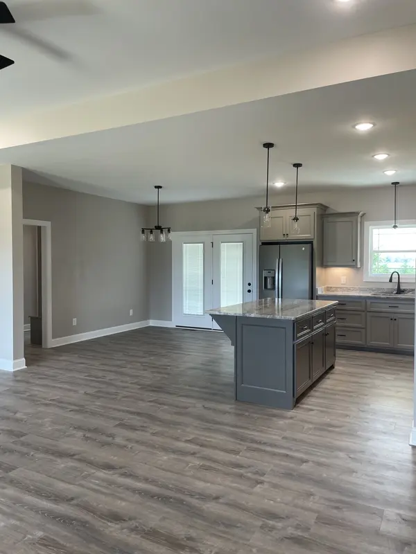 358 Hidden Hills Lane, Summertown, TN 38483