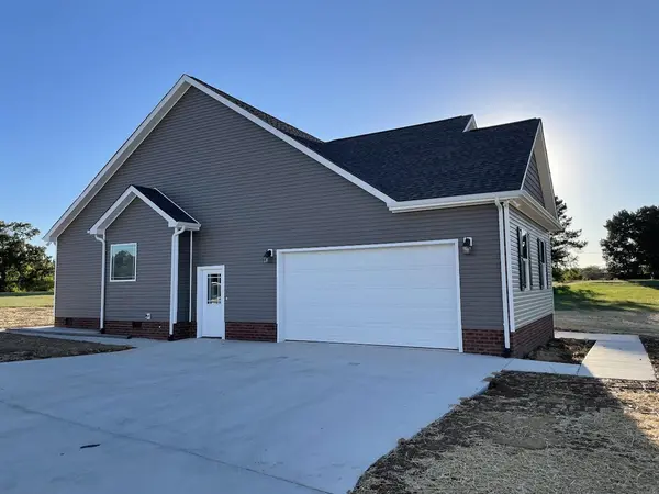 240 Hidden Hills Lane, Summertown, TN 38483