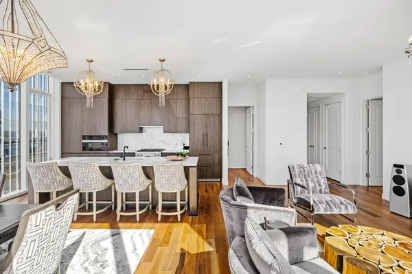 160 2nd Ave #S #1602, Nashville, TN 37201
