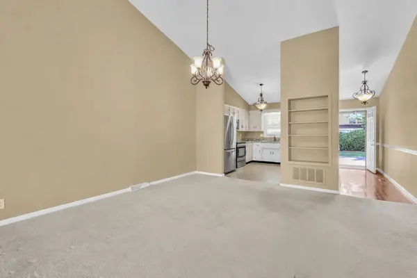 318 Kingswood Ct, Clarksville, TN 37043
