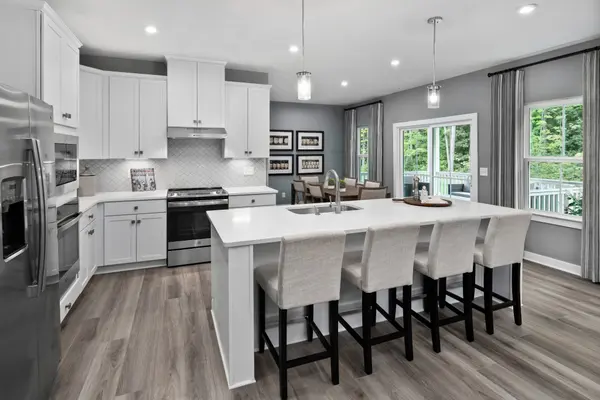1113 Hamlet Dr, Murfreesboro, TN 37128