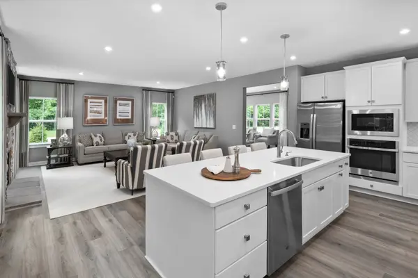 1113 Hamlet Dr, Murfreesboro, TN 37128