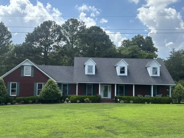 405 Westgate Dr, Pulaski, TN 38478