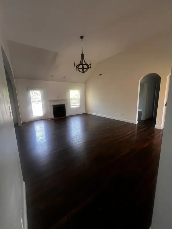 829 Shelton Cir, Clarksville, TN 37042