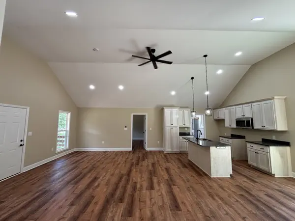226 Lanier Private Ln, Pulaski, TN 38478