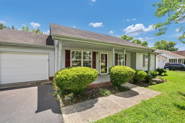 712 Mason Tucker Dr, Smyrna, TN 37167