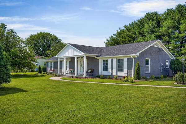 212 Oakland Dr, Sparta, TN 38583