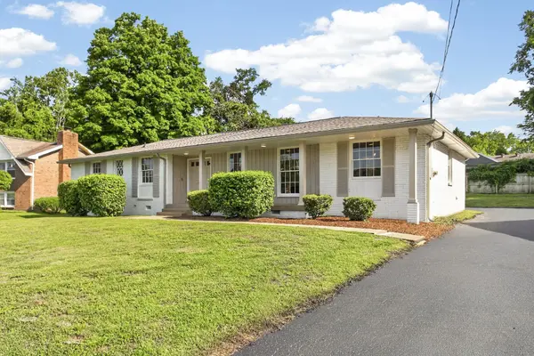 644 Topeka Dr, Hermitage, TN 37076