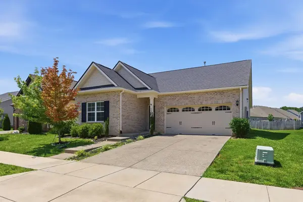 139 Crabourne Dr, White House, TN 37188