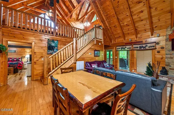 2024 Bear Haven Way, Sevierville, TN 37876