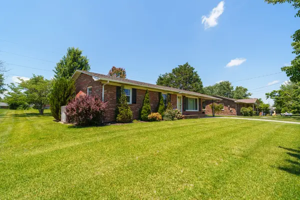 885 Southgate Dr, Cookeville, TN 38501