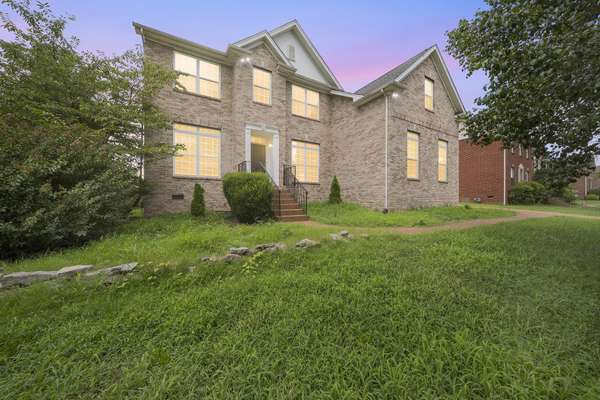 119 Settlers Way, Hendersonville, TN 37075