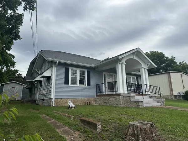 626 S 1st St, Pulaski, TN 38478