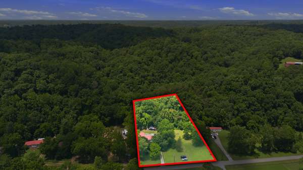 1821 Little Marrowbone Rd, Ashland City, TN 37015