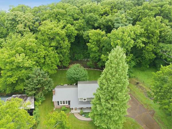 104 Fairview Drive, Mount Pleasant, TN 38474