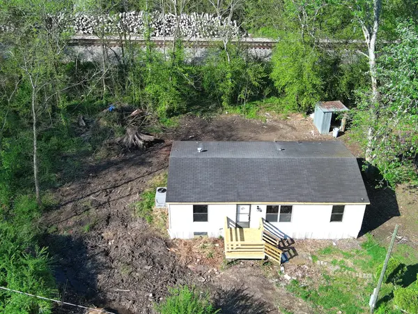 110 Hinkle Hill St #E, Bell Buckle, TN 37020