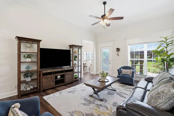 72 Lancaster St, Hillsboro, TN 37342