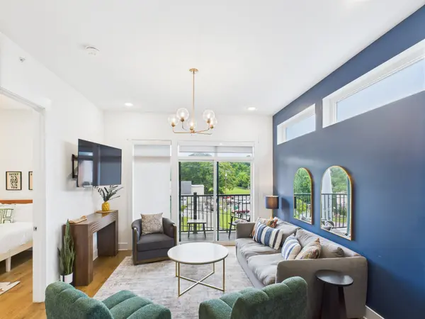 4810 Gallatin Pike #301, Nashville, TN 37216