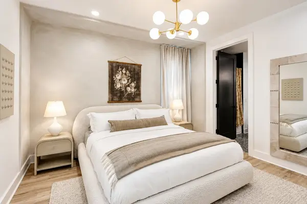 245 Hermitage Ave #402, Nashville, TN 37210