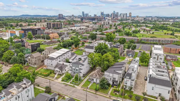 116C N 9th St, Nashville, TN 37206