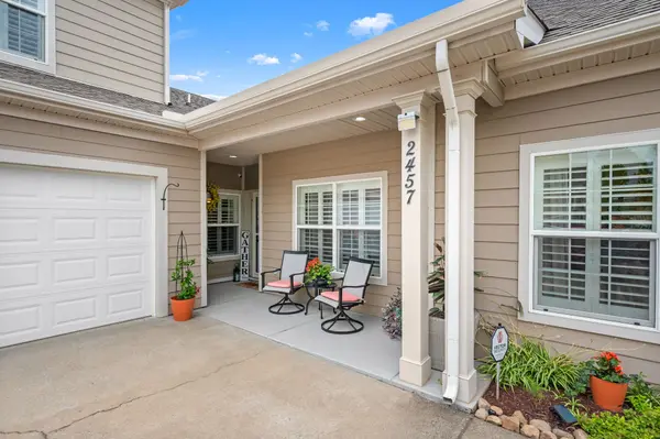 2457 Bridgeway St, Murfreesboro, TN 37128