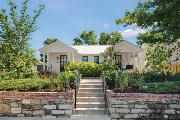 1806 5th Avenue #N, Nashville, TN 37208
