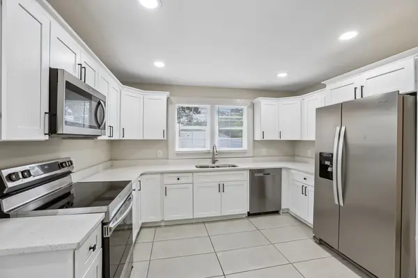 810 W Lincoln St, Tullahoma, TN 37388
