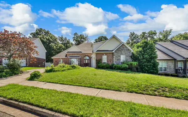 223 Misty Dr, Pleasant View, TN 37146
