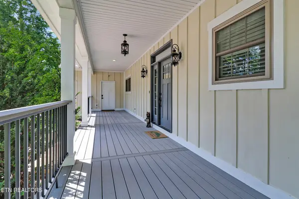 292 Crouch Branch Lane, Allardt, TN 38504