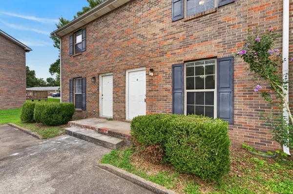 461 Martha Ln #B, Clarksville, TN 37043
