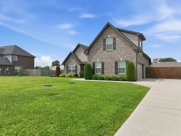 7914 Natahna Ct, Murfreesboro, TN 37127