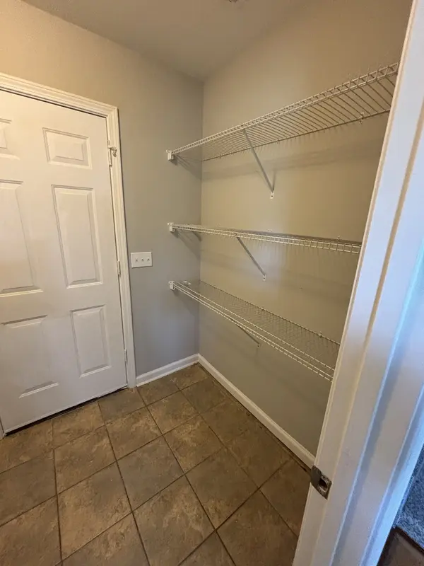 233 Royal Garden Dr, Murfreesboro, TN 37130