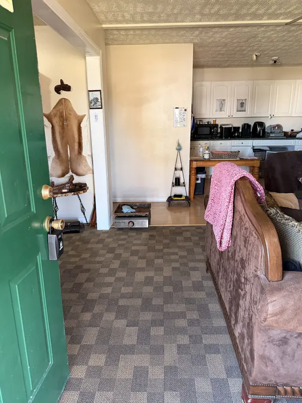 344 E Noel Dr, Cadiz, KY 42211