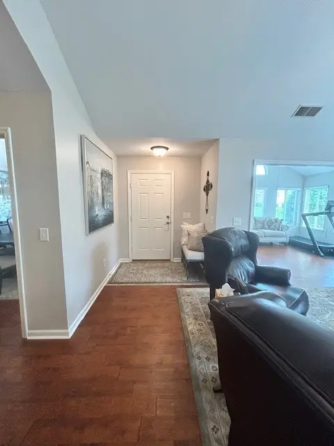 825 Browns Ln #2004, Gallatin, TN 37066