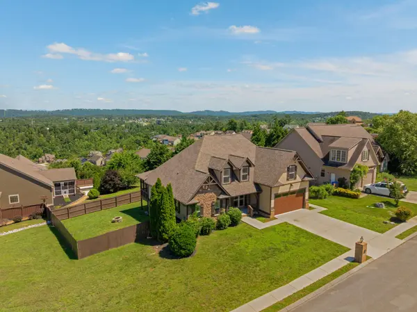 8155 Burgundy Circle, Chattanooga, TN 37421