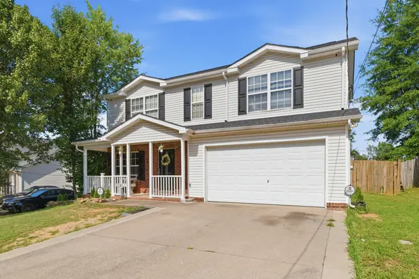 340 Sarna Dr, La Vergne, TN 37086