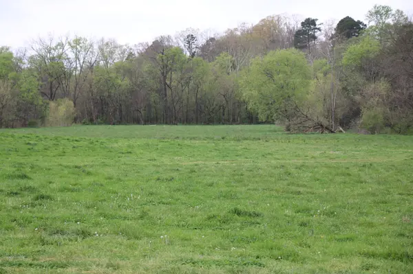 606 Campground Road, Madisonville, TN 37354