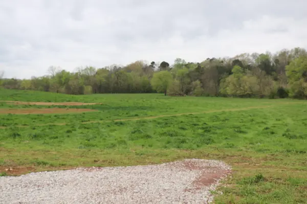 606 Campground Road, Madisonville, TN 37354