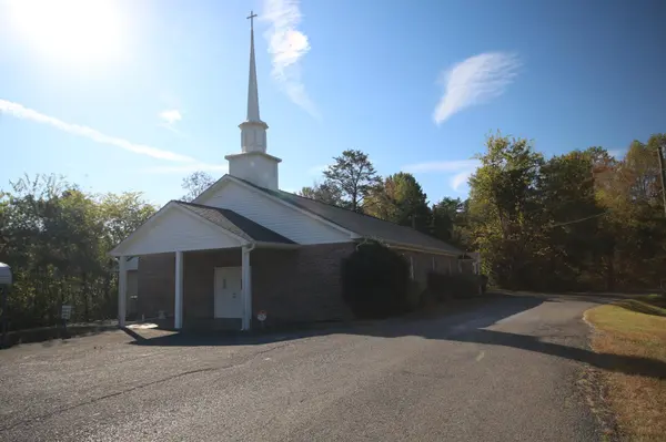 295 Shadden Rd., Tellico Plains, TN 37385
