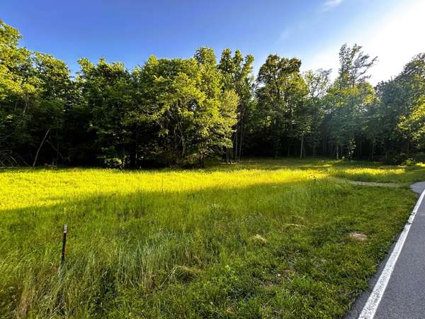 9 Pleasant Hill Road, Ten Mile, TN 37880