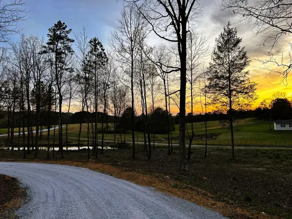 3 Lamontville Road, Decatur, TN 37322
