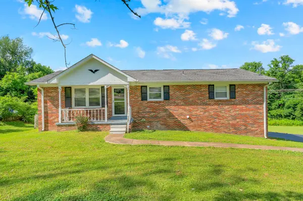 308 Lake Dr, Columbia, TN 38401
