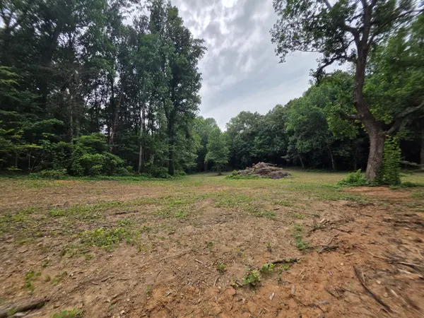 13 Shellsford Rd, Mcminnville, TN 37110