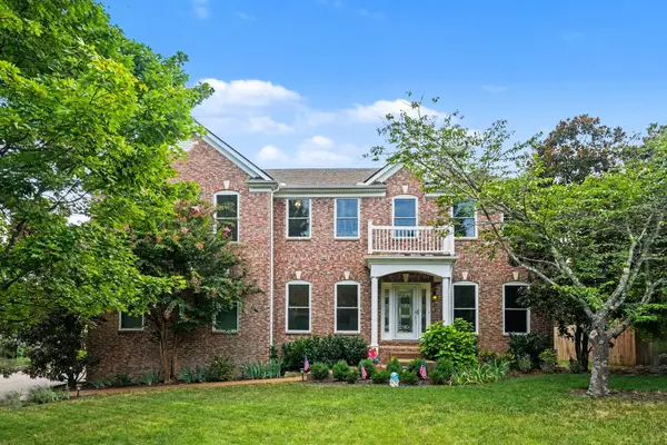 1144 Banbury Ln, Brentwood, TN 37027