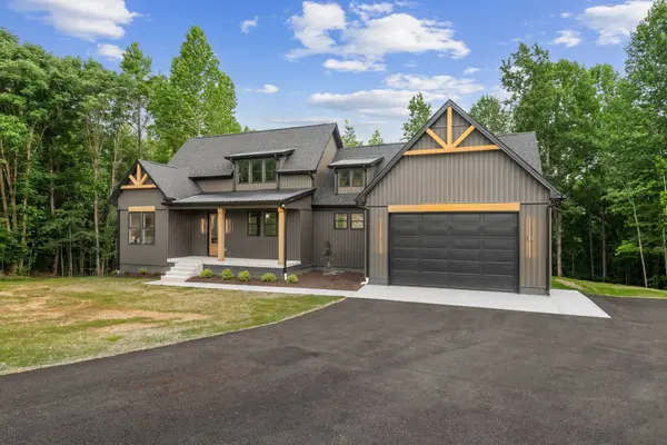 594 Overlook Cir, Tullahoma, TN 37388